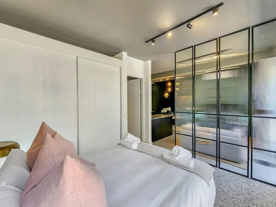 2Nd Floor Luxury In City, Pool, Secure, Wifi Città del Capo 0*,